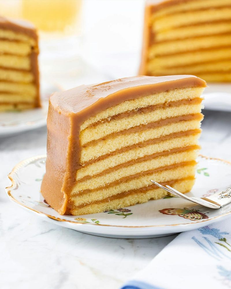 Good Cakes & Bakes Organic Southern Caramel Cake (Good Cakes & Bakes)