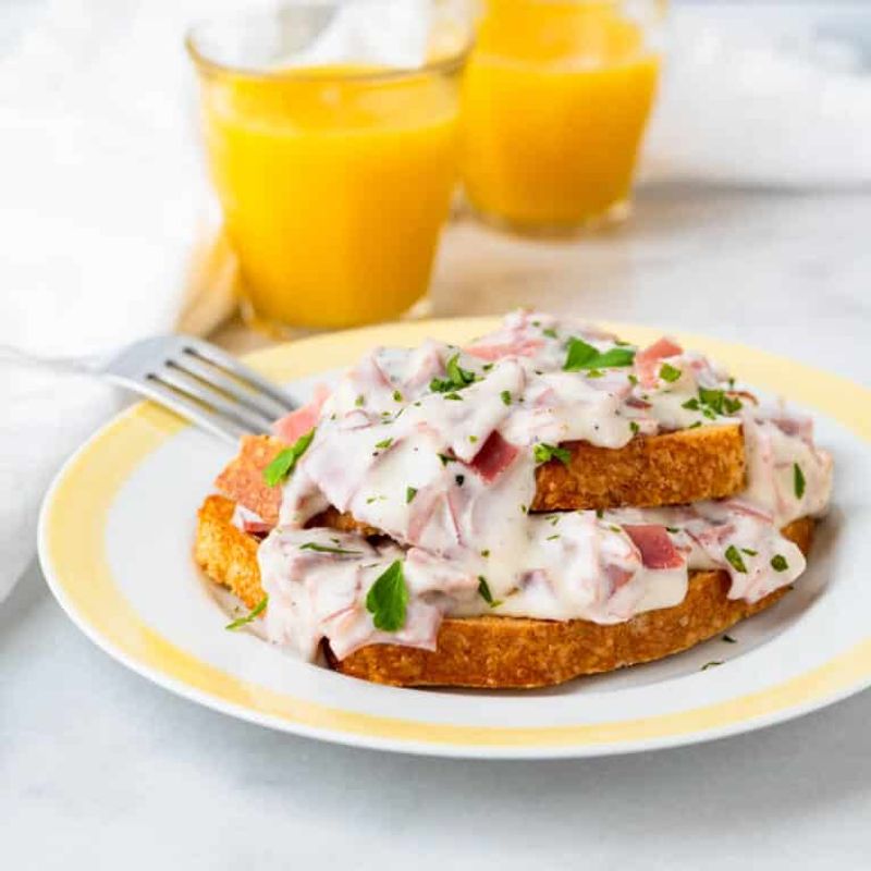 Creamed Chipped Beef on Toast