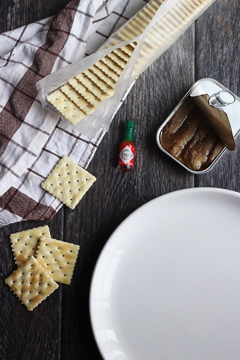 Sardines and Canned Fish on Crackers