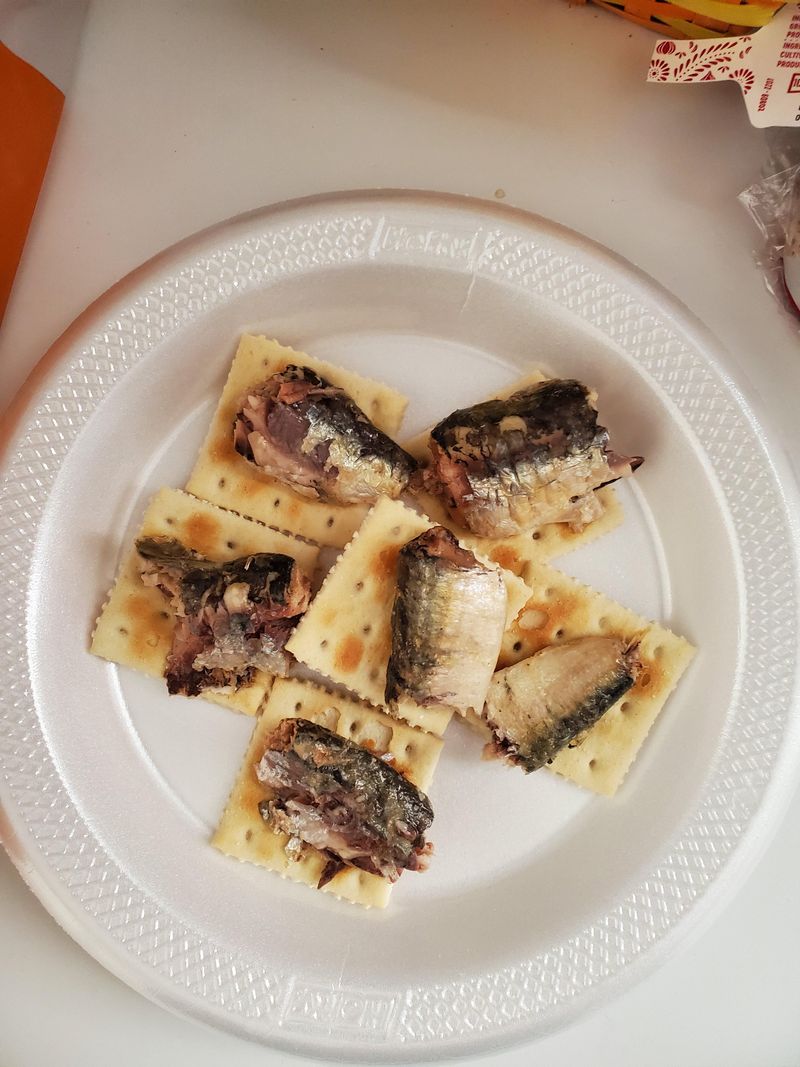 Sardines on crackers