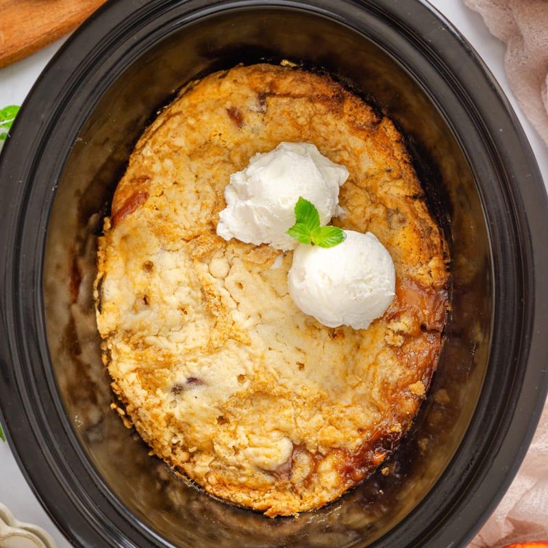 Slow-Cooker Peach Cobbler