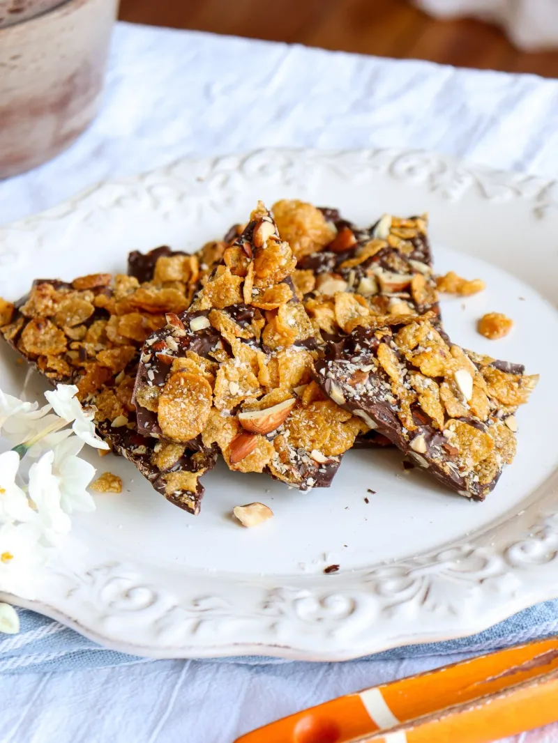 Crunchy Cereal Bark