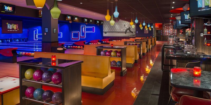 Kings Dining & Entertainment (Lincoln Park)