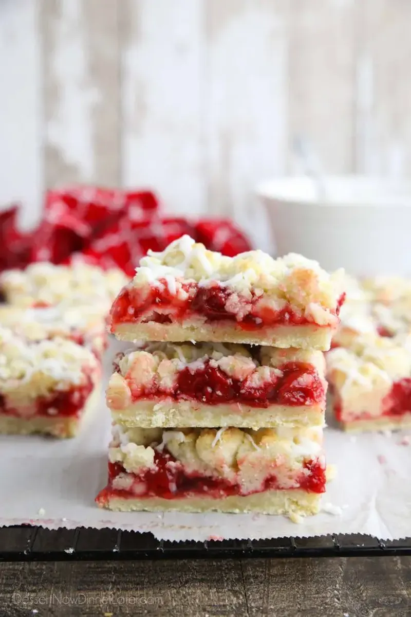 Cherry Pie Filling Bars