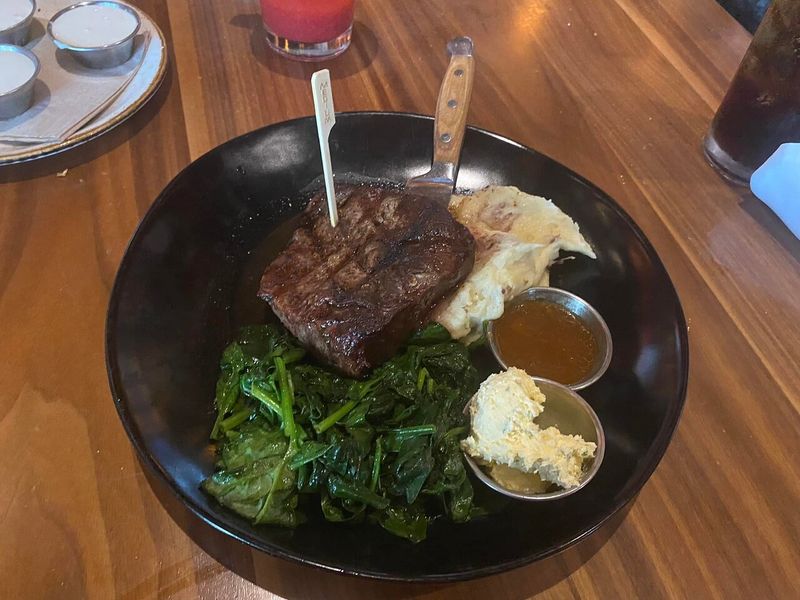 Lazy Dog Restaurant & Bar