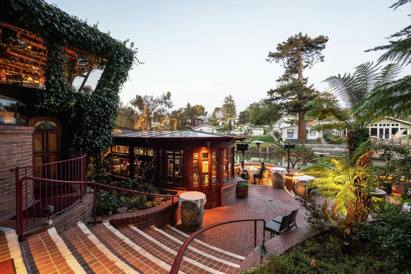 Shadowbrook — Capitola (1947)