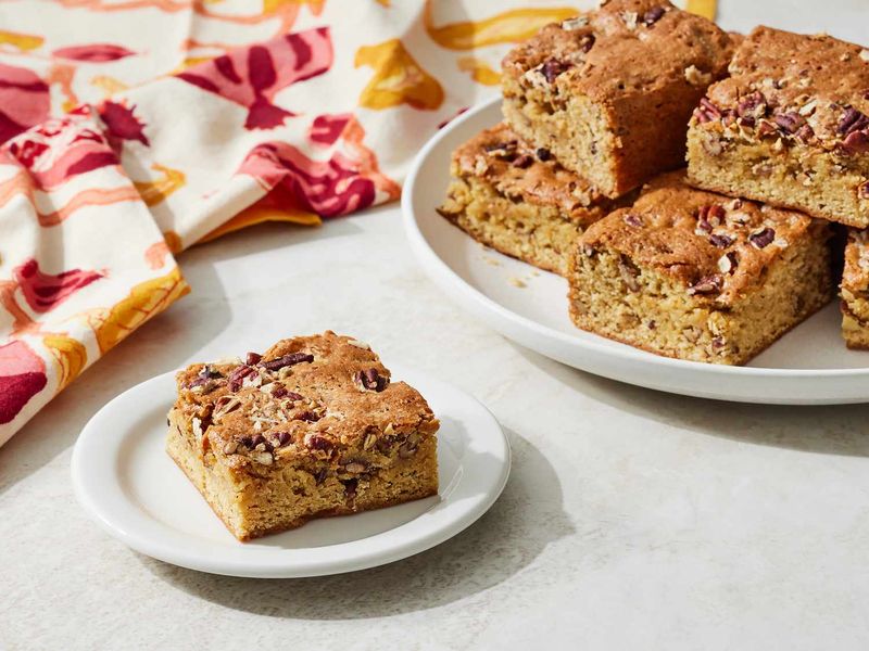Maple Pecan Blondies