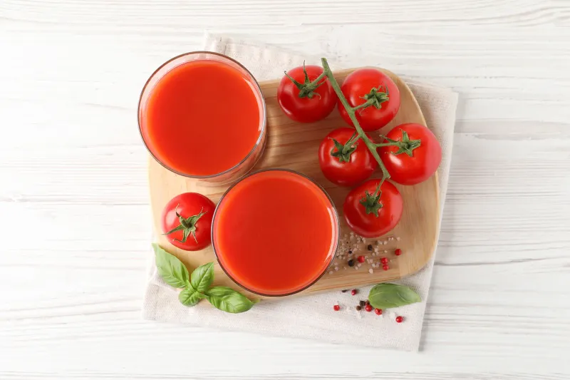 Unsalted tomato juice