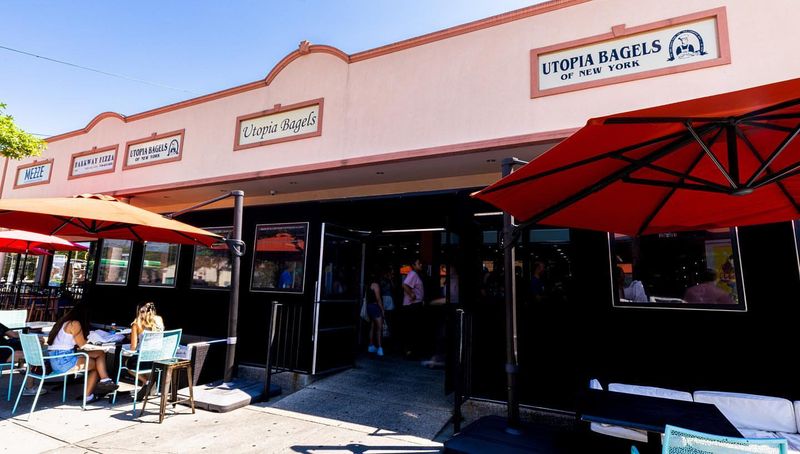 Utopia Bagels
