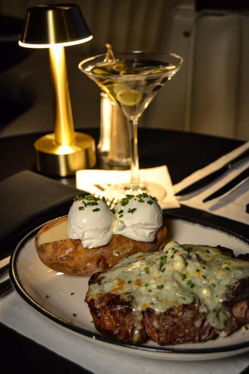 The Top Steakhouse - Columbus