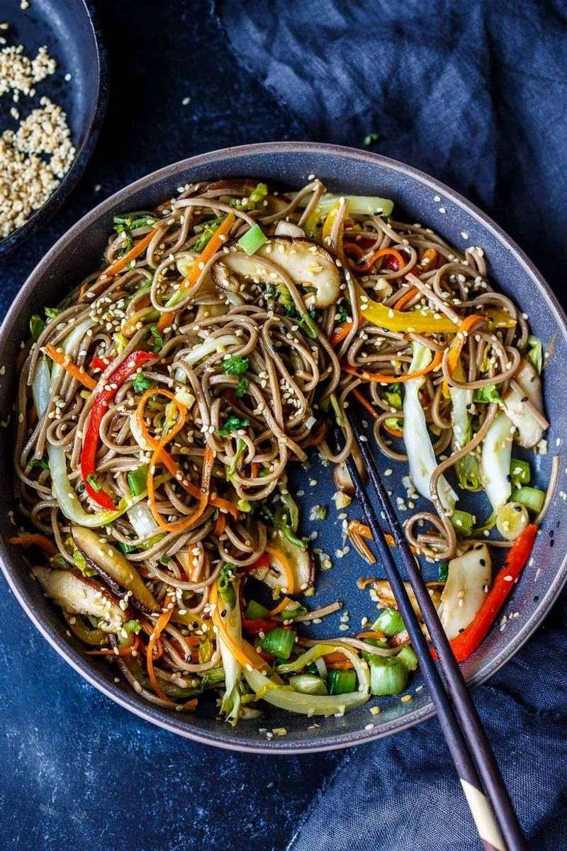 Soba Noodle Veggie Stir Fry