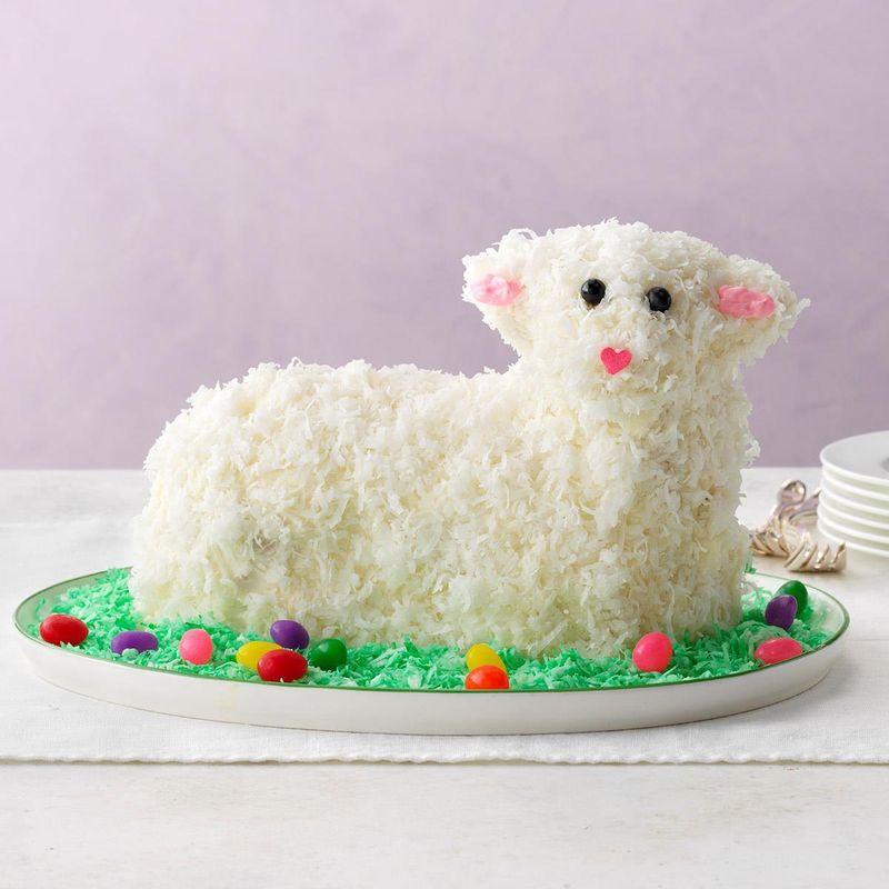 Lamb Cupcake Cake Pull-Apart