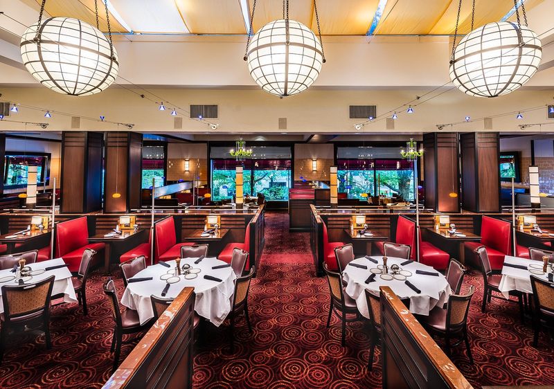 Carlyle - Refined Oyster Experience