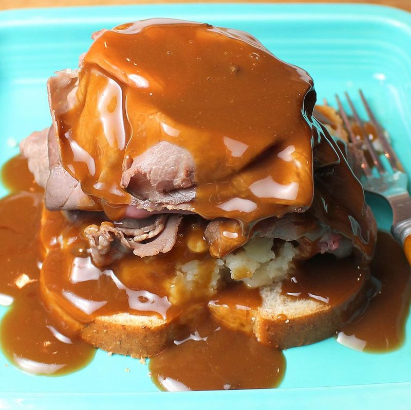 Hot Turkey Sandwich With Gravy