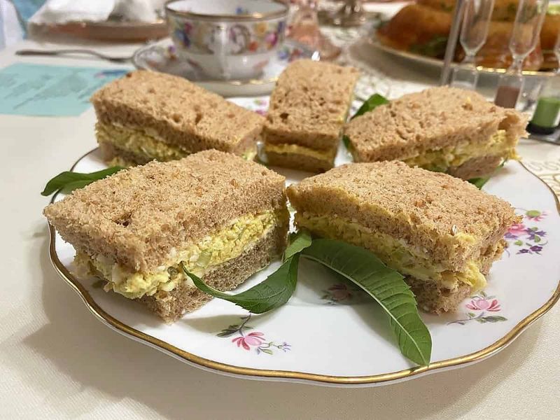 Coronation Chicken Mini Rolls