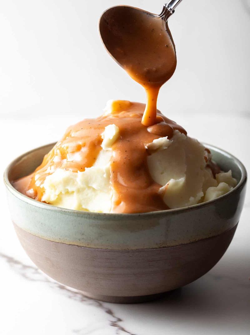 Mashed Potatoes with Gravy