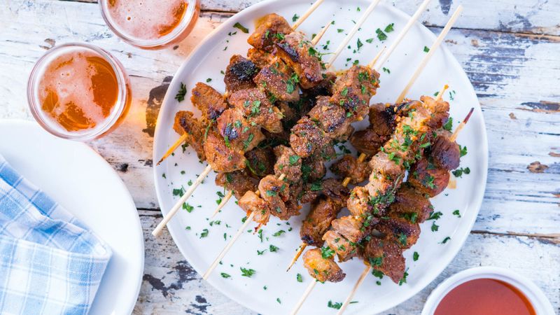 South Dakota: Chislic