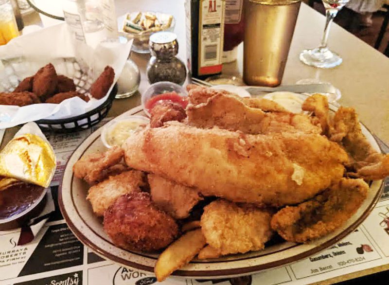 Fish Fry Tradition Meets Landlocked Excellence