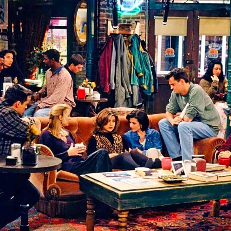 Central Perk Giant Muffin - Friends
