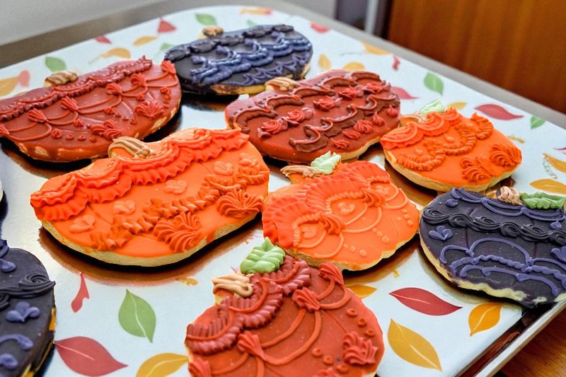 Alessi Bakery — Halloween-Themed Cupcakes and Cookies