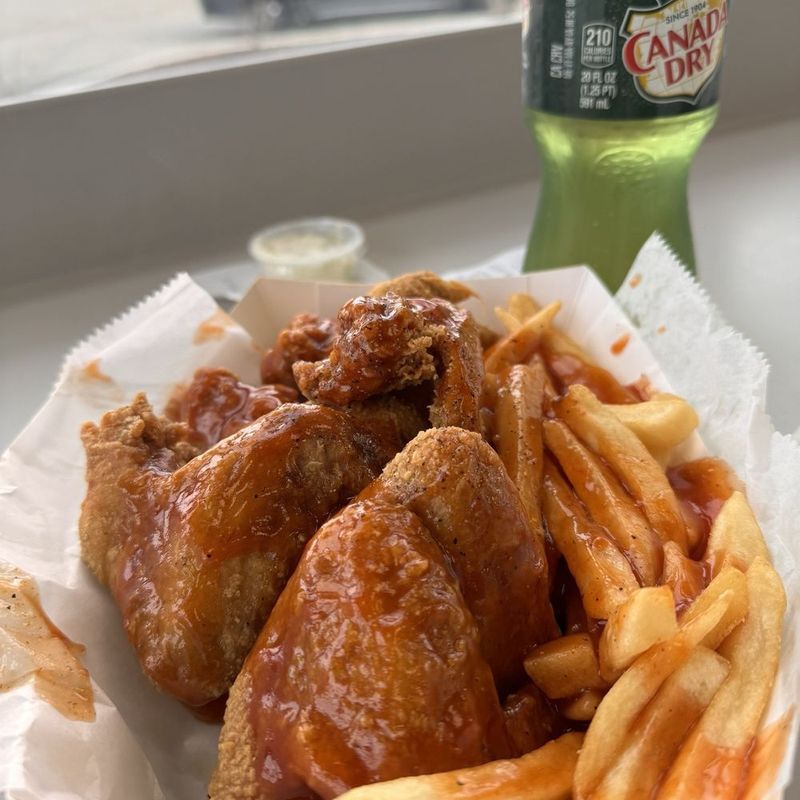 Harold’s Chicken Shack 1/2 Dark Mild Sauce