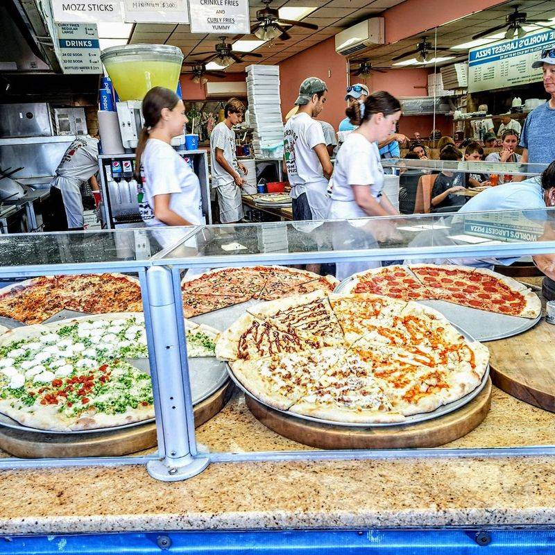 Auntie Anne's Adjacent Local Slice - Ocean City 9th St