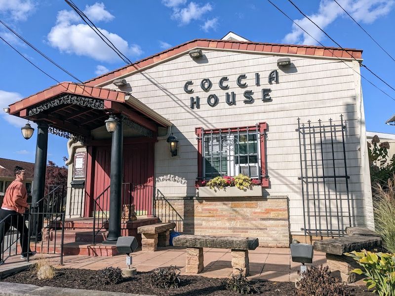 Coccia House (Wooster)