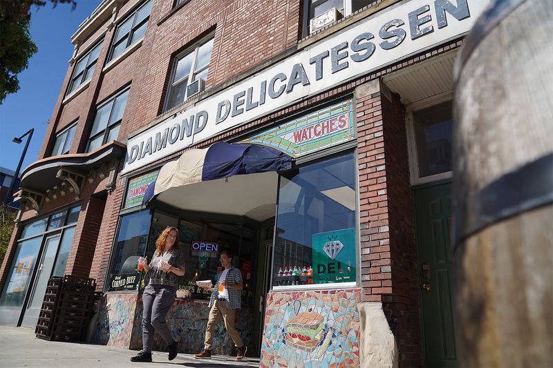 Diamond Deli