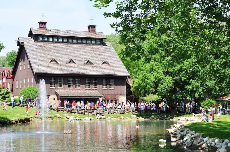 Velvet Ice Cream at Ye Olde Mill, Utica