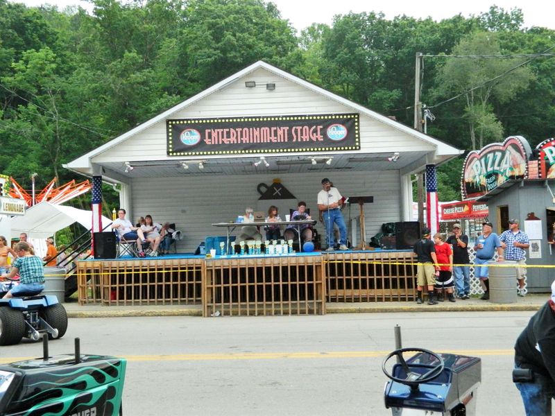 Moonshine Festival, New Straitsville, Ohio