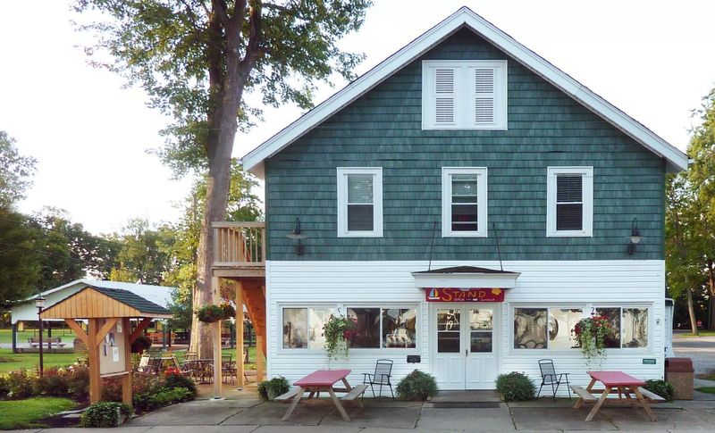 Linwood Park Retreat Vibes