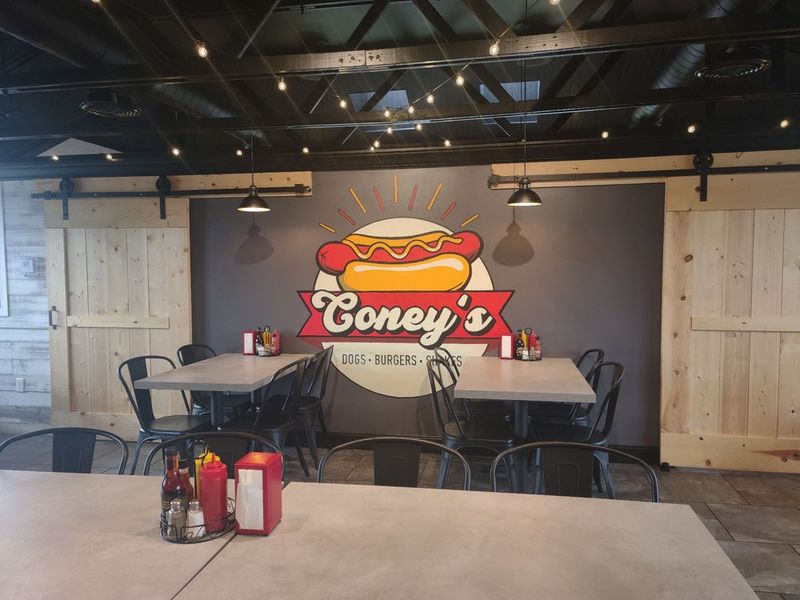 Coney’s, Poland