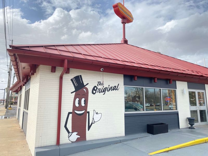 Hot Dog Shoppe, Warren