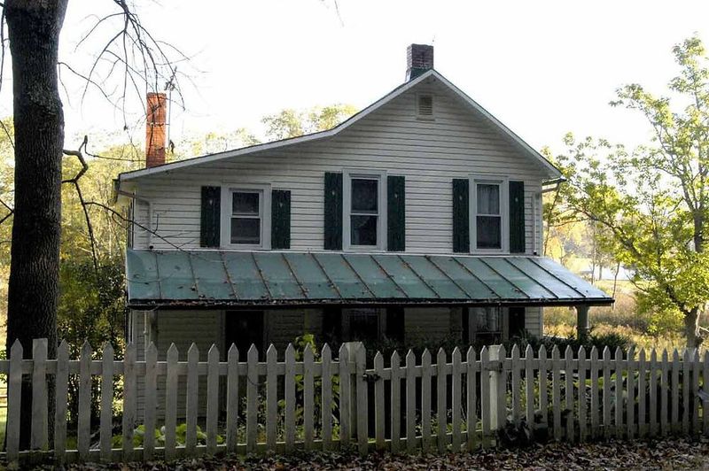 The Ceely Rose House (Lucas)