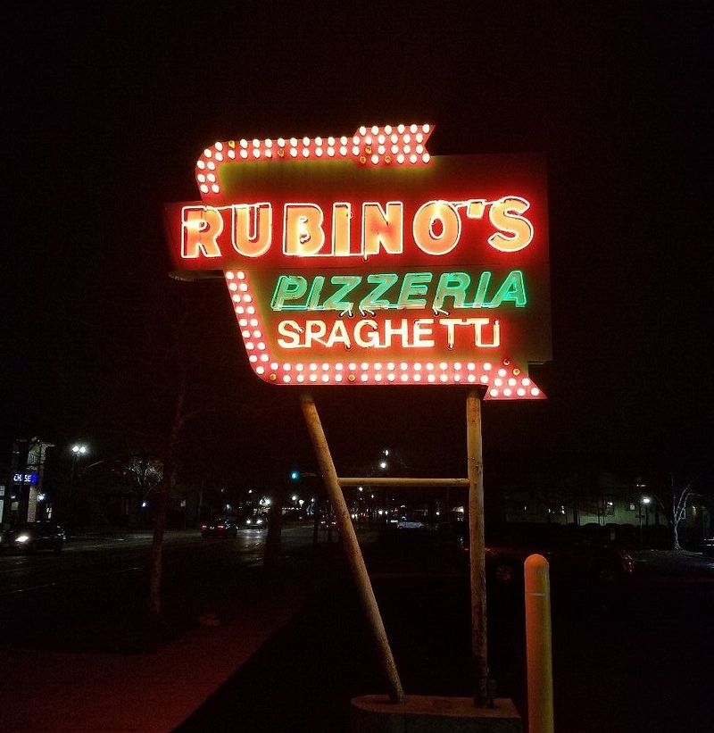 Rubino’s Pizza (Columbus)