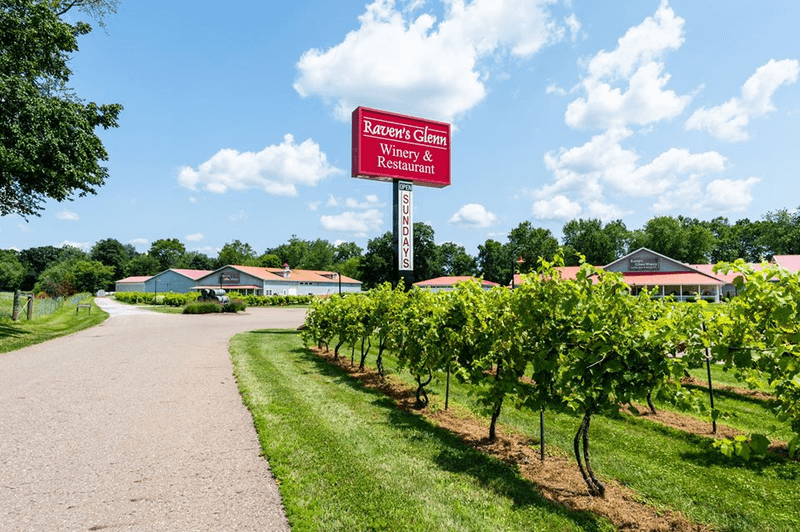 Raven&rsquo;s Glenn Winery & Restaurant (West Lafayette)