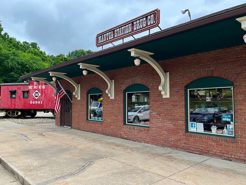 Mantua Station Drug Co., Mantua