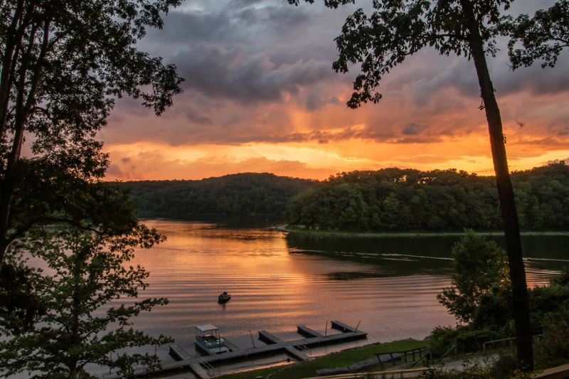 Panoramic Overlooks of Burr Oak Lake