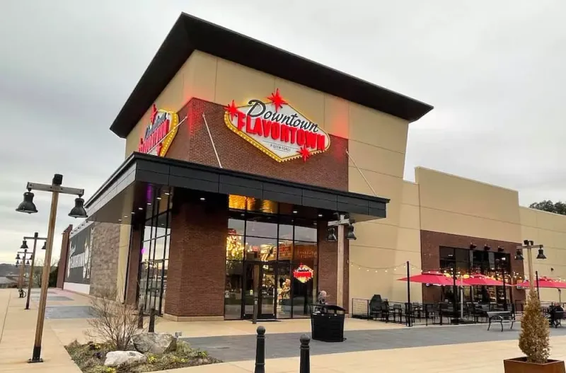 Downtown Flavortown, Pigeon Forge