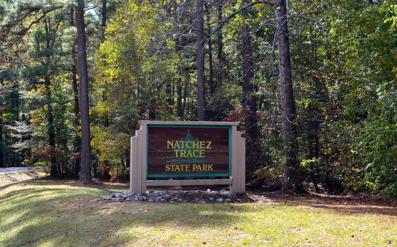 Natchez Trace State Park