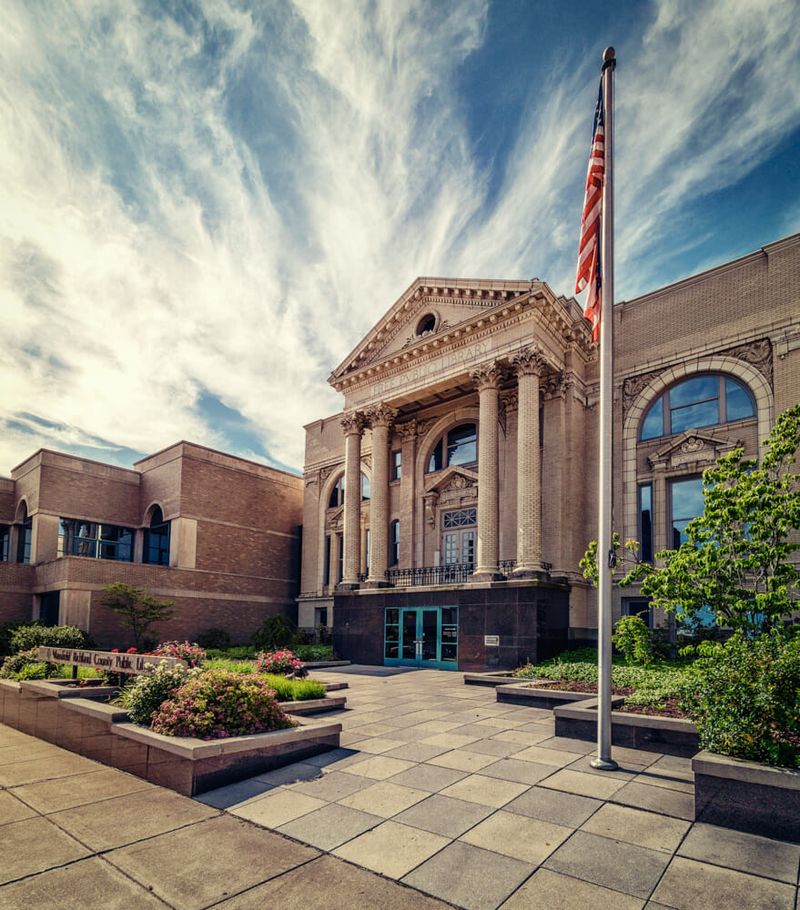 Mansfield Richland County Public Library