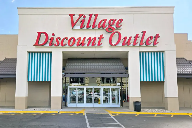 Village Discount Outlet (Akron)
