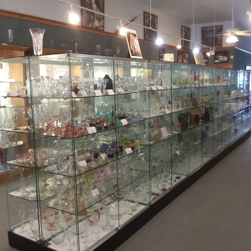 Tiffin Glass Museum Sparkle
