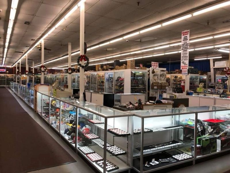 Westland Flea Market (Columbus)