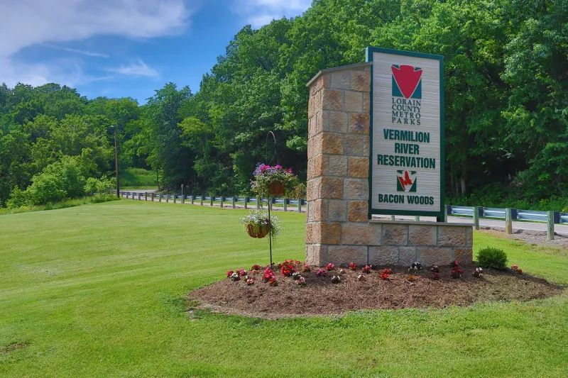 Vermilion River Reservation: Mill Hollow And Bacon Woods