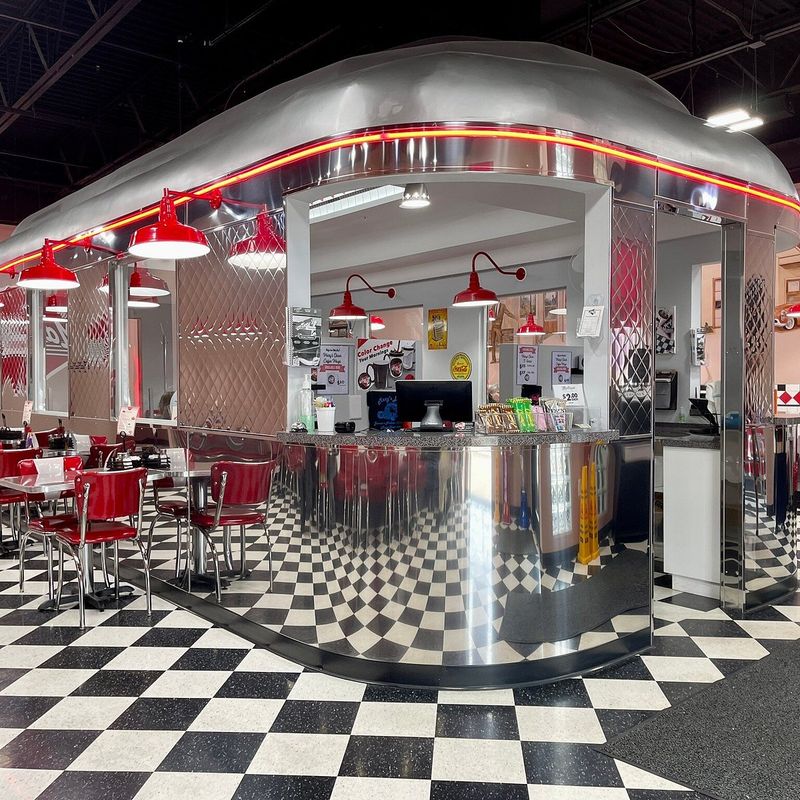 Mary’s Diner