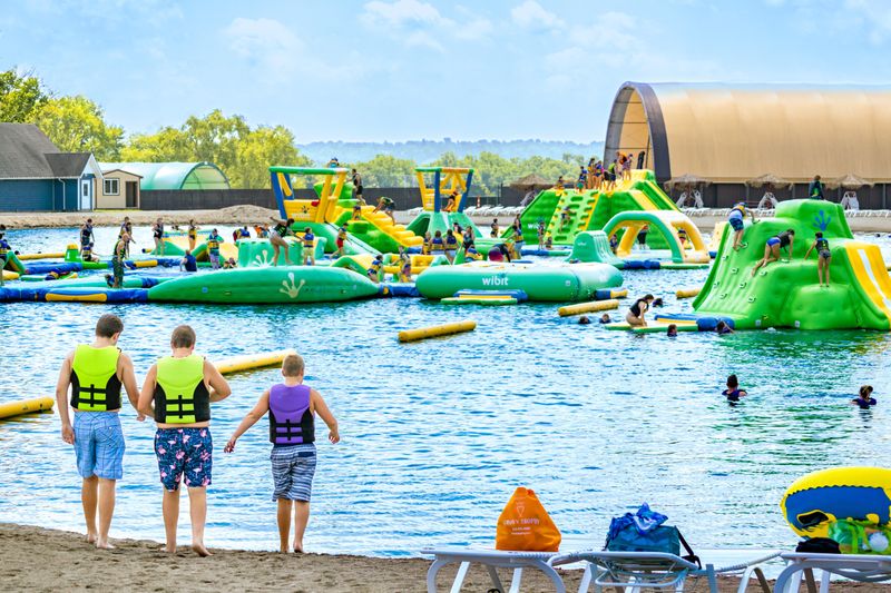 Land of Illusion Aqua Adventures, Middletown, OH