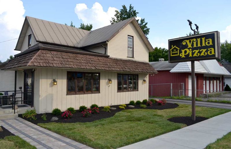 Johnnies Villa Pizza (Johnstown)