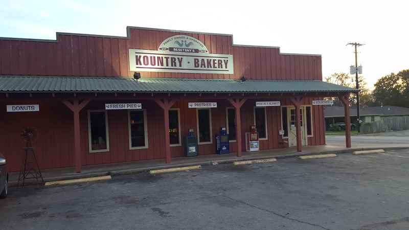 Kountry Bakery (Hallettsville)