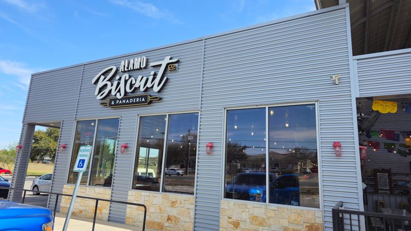 Alamo Biscuit Company & Panaderia (San Antonio)